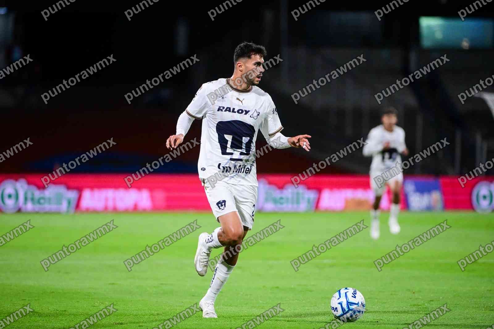 León — J7 Pumas 3-1 León
