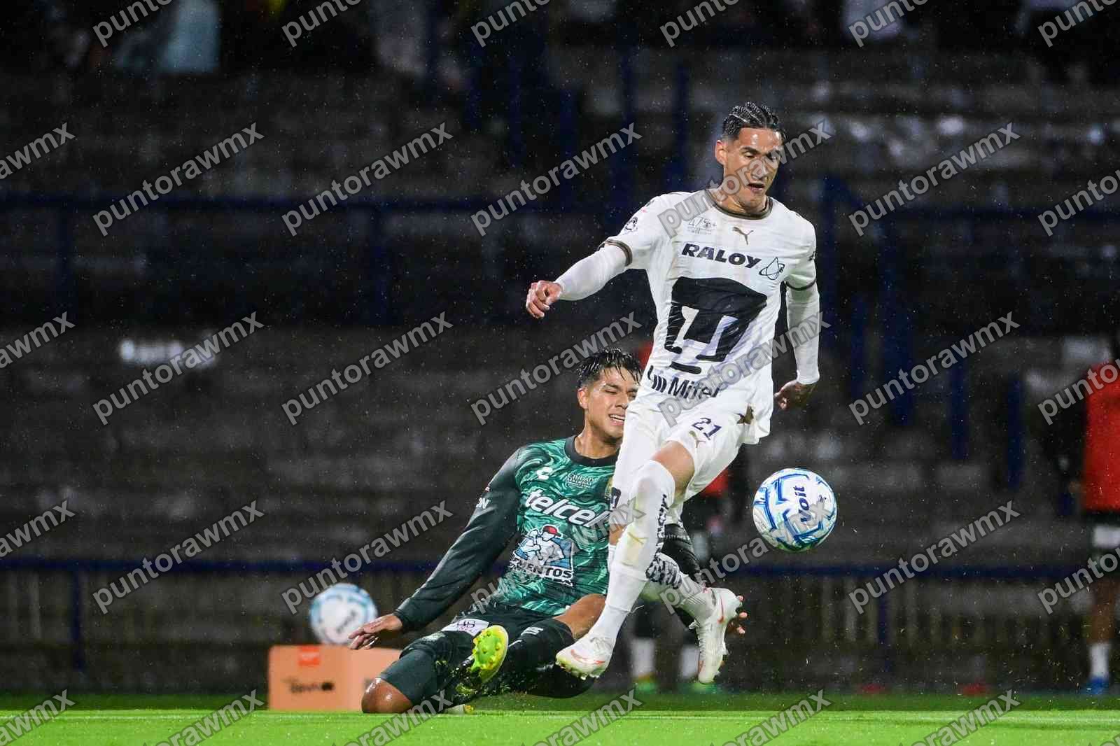 León — J7 Pumas 3-1 León