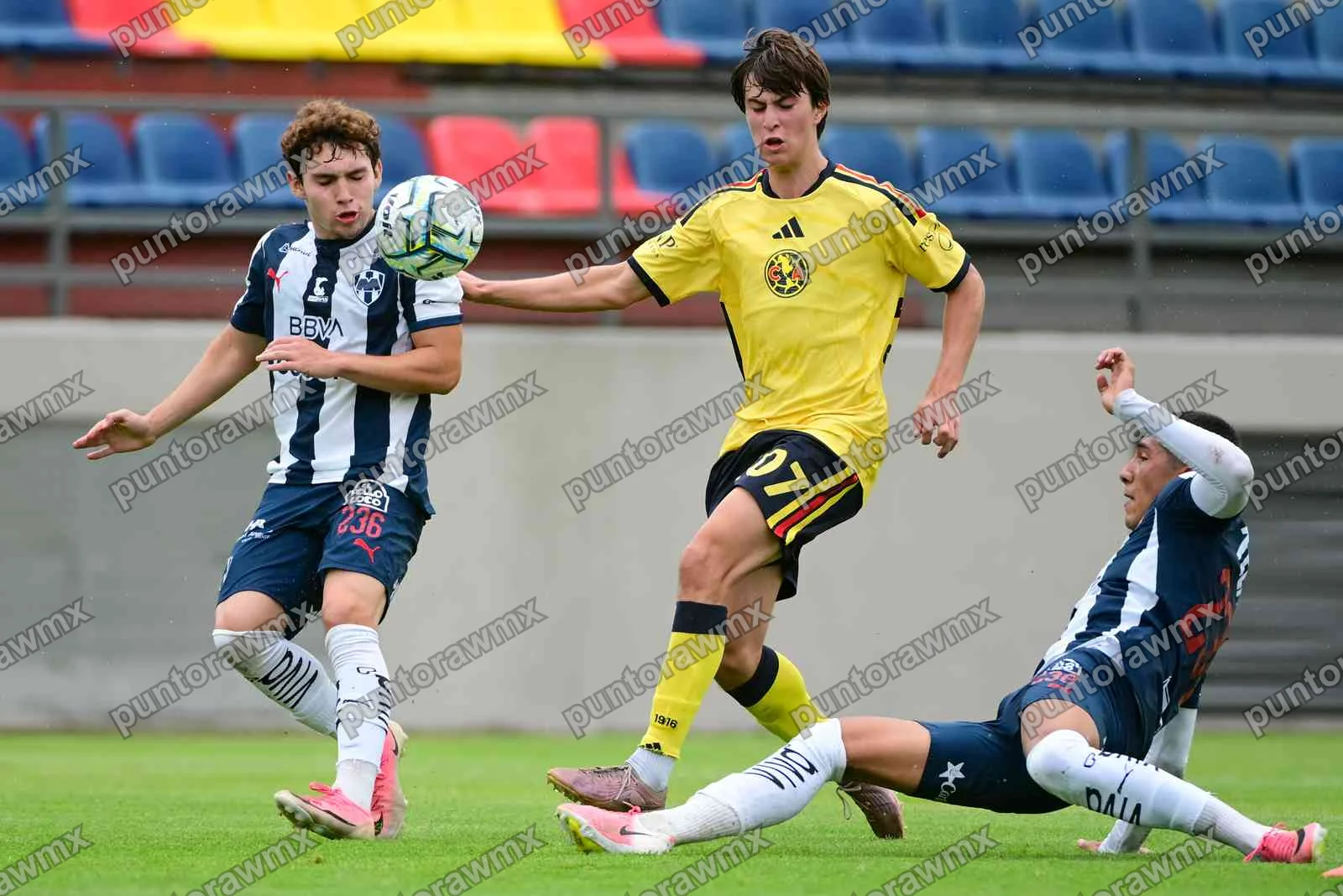 Monterrey — J11 América 0-1 Monterrey Sub19