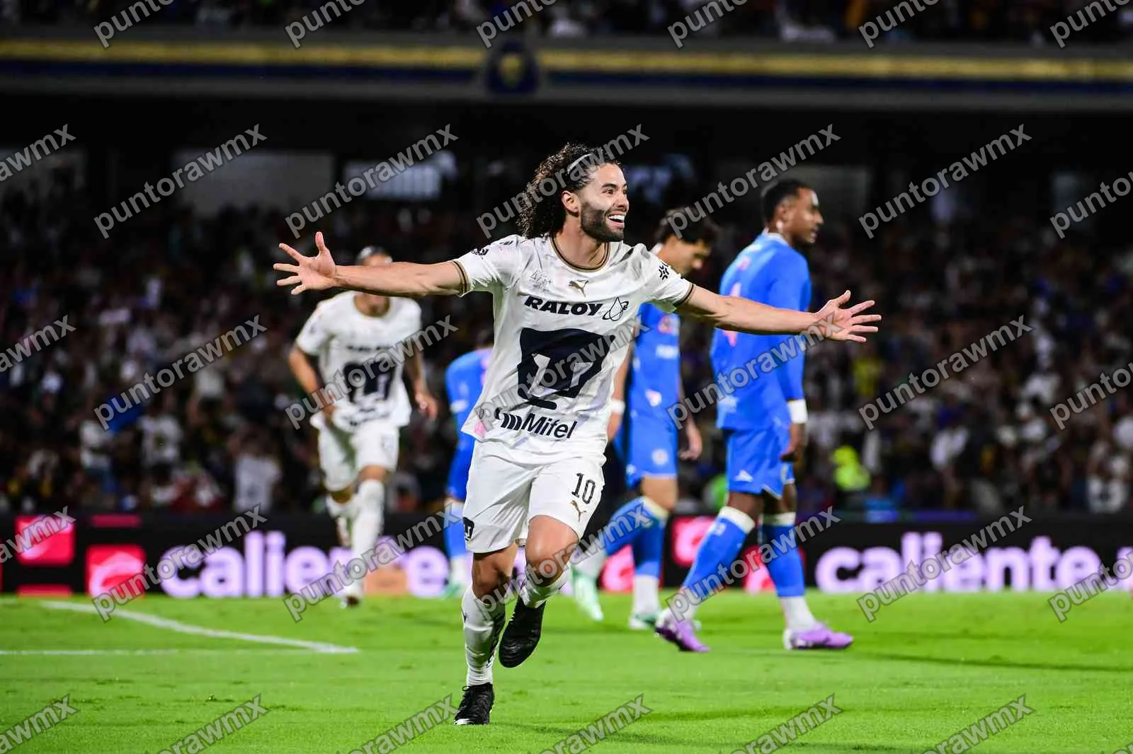 J11 Pumas 3-3 Cruz Azul — foto 14